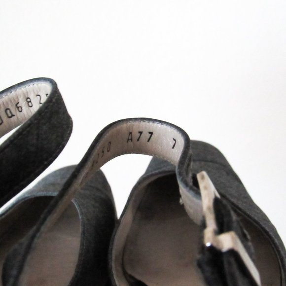 SALVATORE FERRAGAMO Designer Maryjane Heels Block Heel Made in Italy Gray Size 7 - Picture 11 of 15